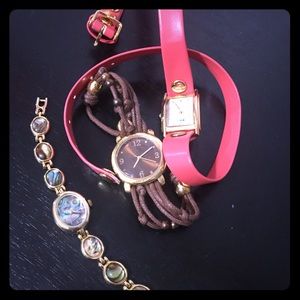 ⭐️⭐️Super Hot Watch Bundle